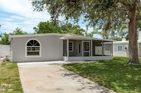 130 Melody Lane Largo FL 33771
