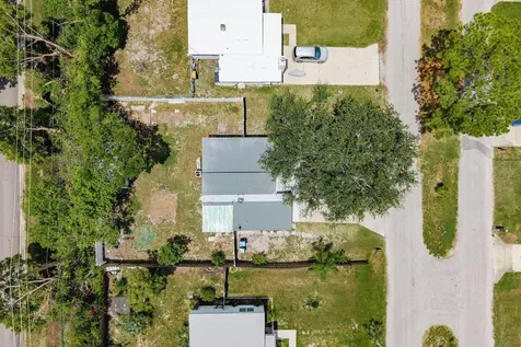 130 Melody Lane Largo FL 33771