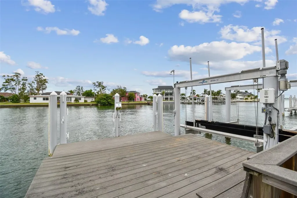 5405 Leilani Drive St Pete Beach FL 33706