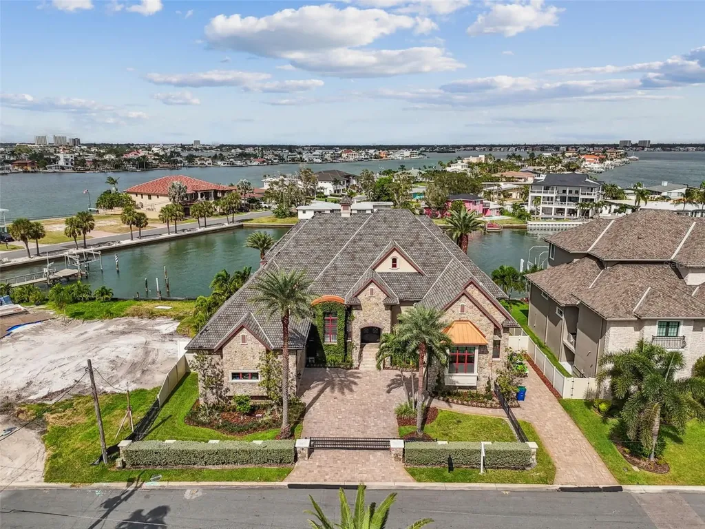 5405 Leilani Drive St Pete Beach FL 33706