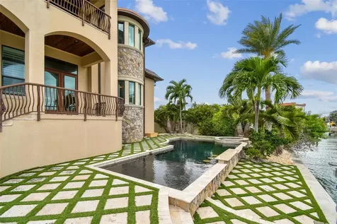5405 Leilani Drive St Pete Beach FL 33706