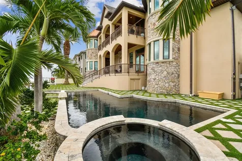 5405 Leilani Drive St Pete Beach FL 33706