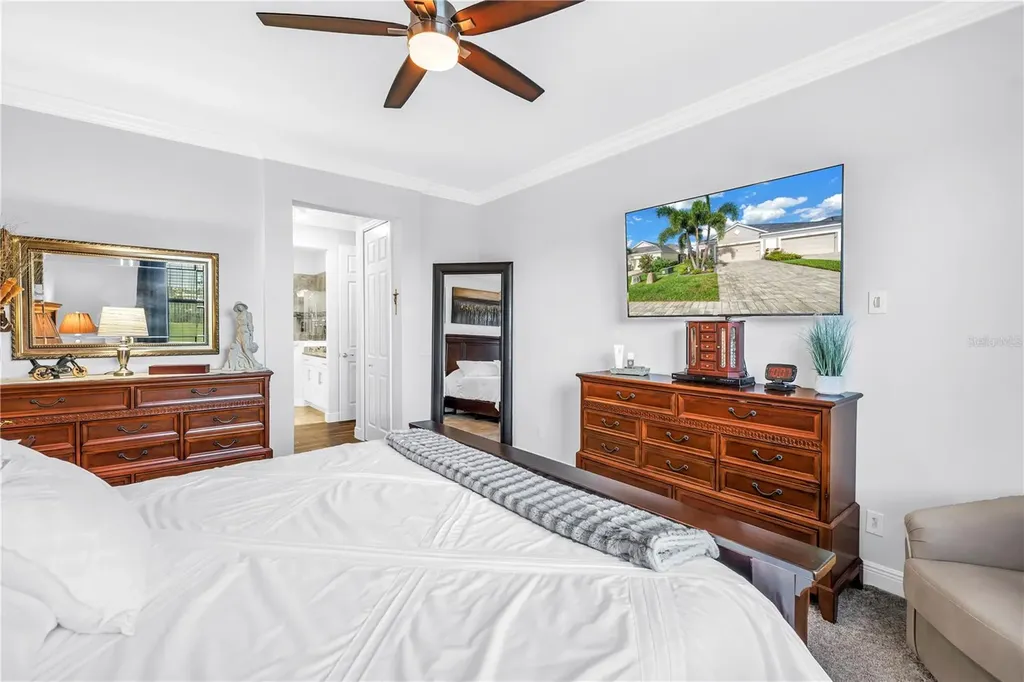 7604 Registrar Way Sarasota FL 34243