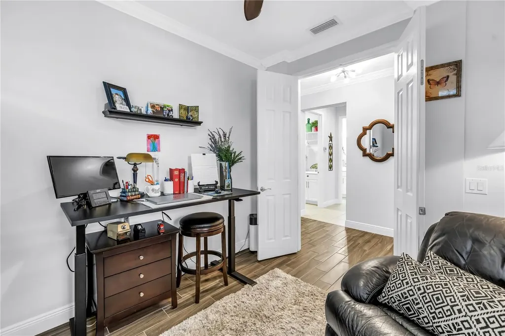 7604 Registrar Way Sarasota FL 34243