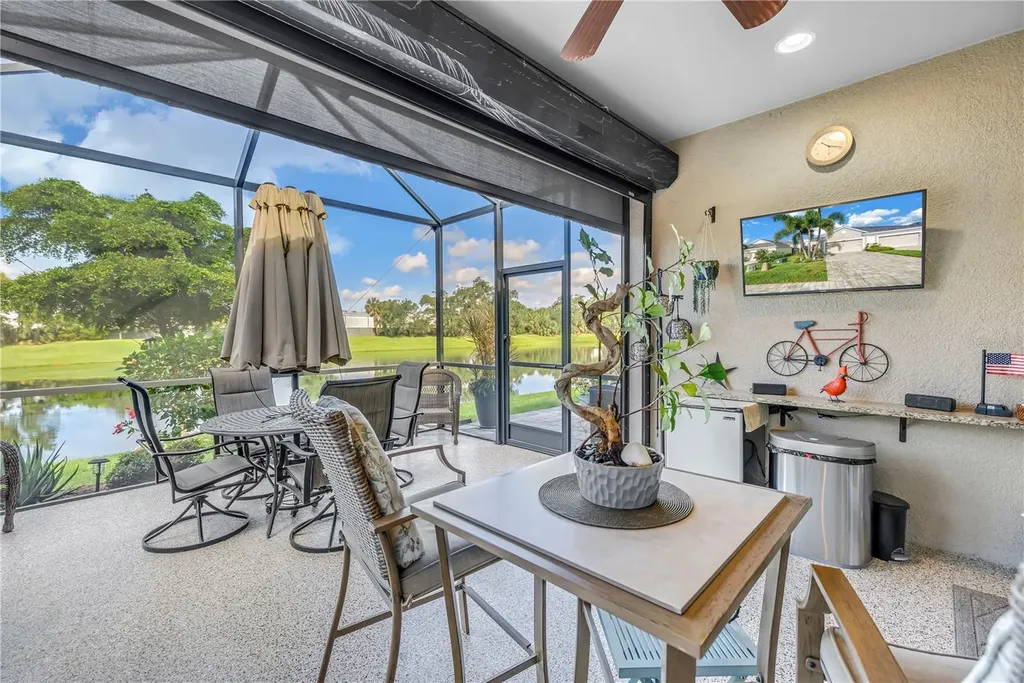7604 Registrar Way Sarasota FL 34243