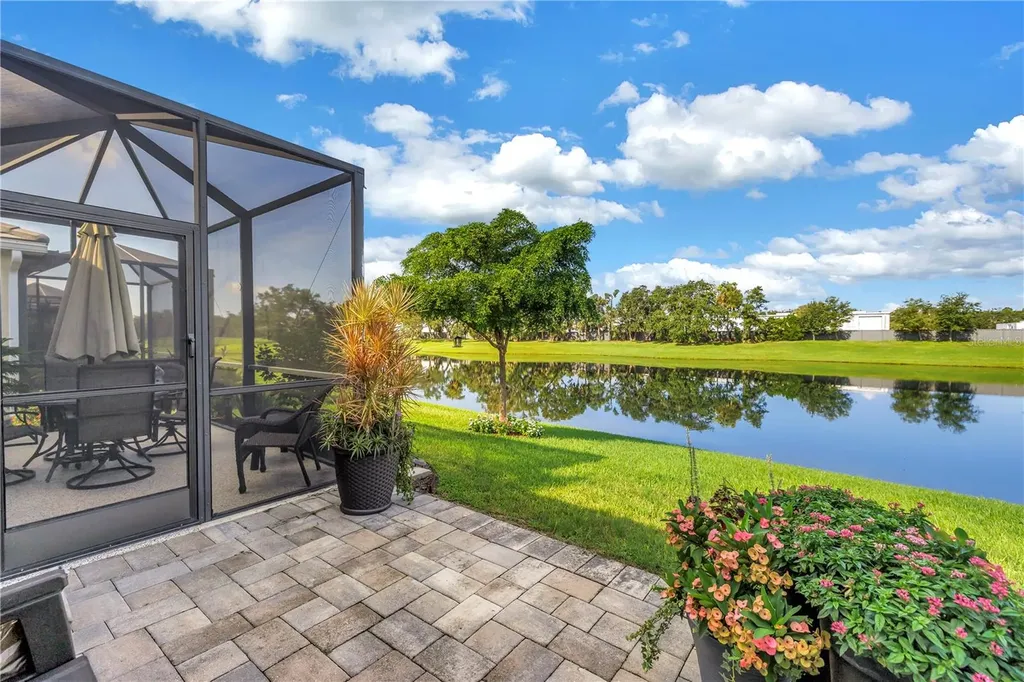 7604 Registrar Way Sarasota FL 34243