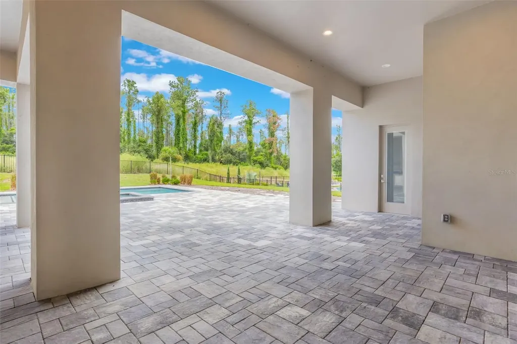 16110 Pendio Drive Bella Collina FL 34756
