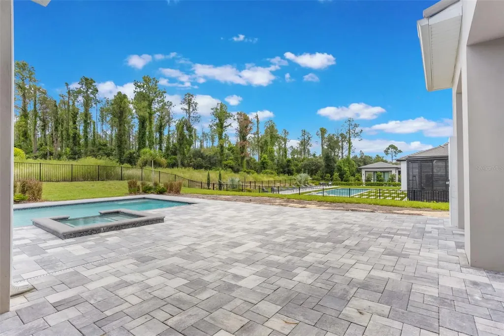 16110 Pendio Drive Bella Collina FL 34756