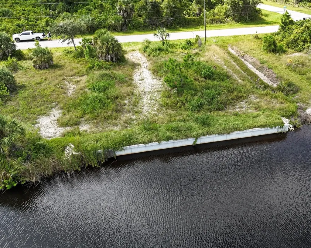 8528 Santa Cruz Drive Port Charlotte FL 33981