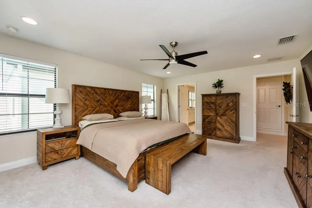 14529 Woodland Spur Drive Lithia FL 33547