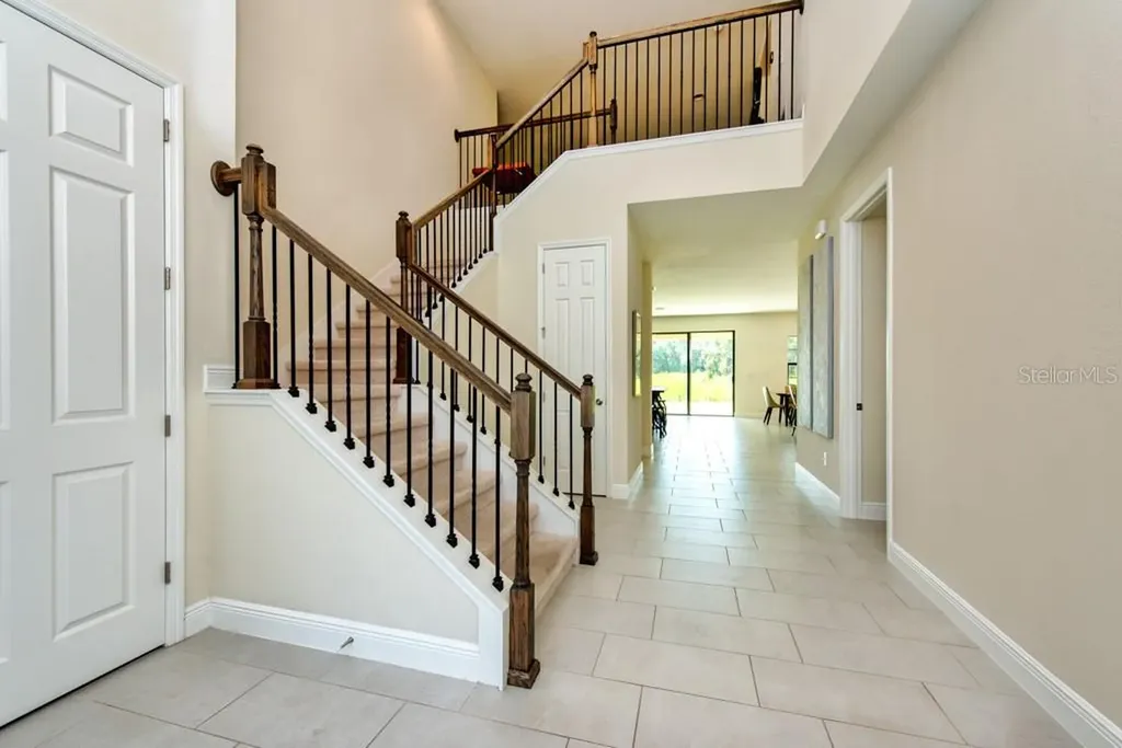 14529 Woodland Spur Drive Lithia FL 33547