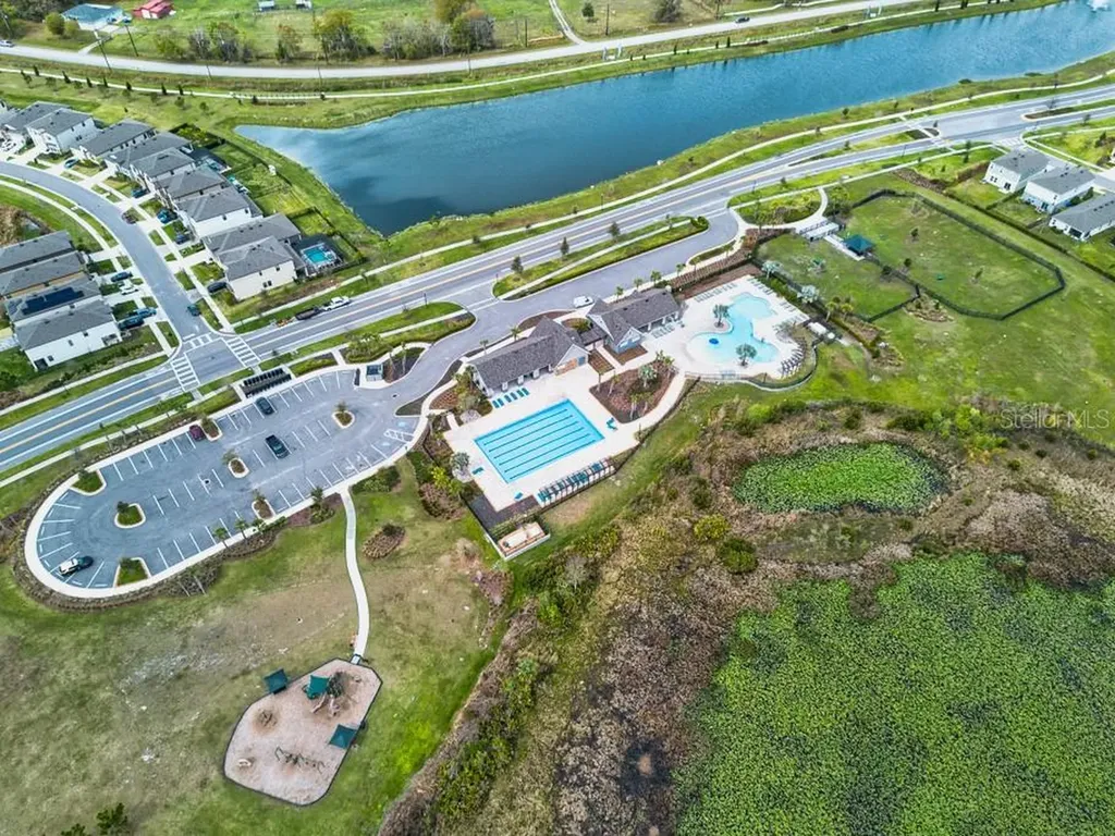 14529 Woodland Spur Drive Lithia FL 33547