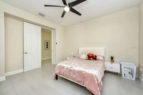 14529 Woodland Spur Drive Lithia FL 33547