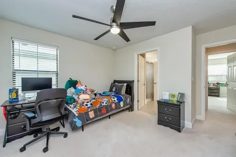 14529 Woodland Spur Drive Lithia FL 33547
