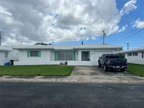 4370 94th Terrace N Pinellas Park FL 33782