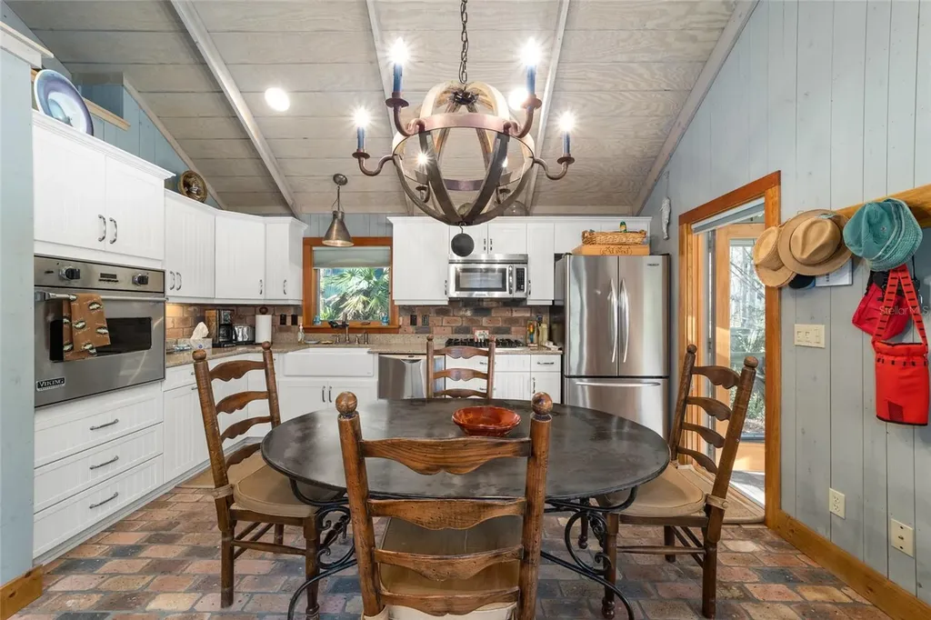 10801 SW 185th Terrace Dunnellon FL 34432
