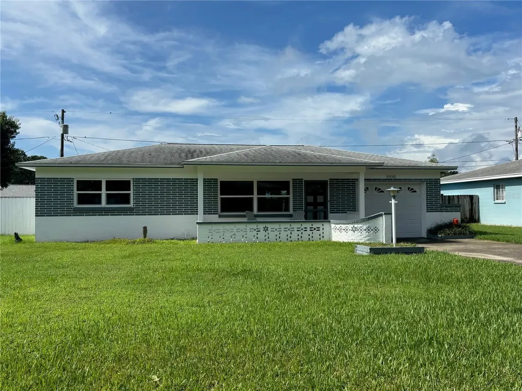 9950 52nd Terrace N St Petersburg FL 33708