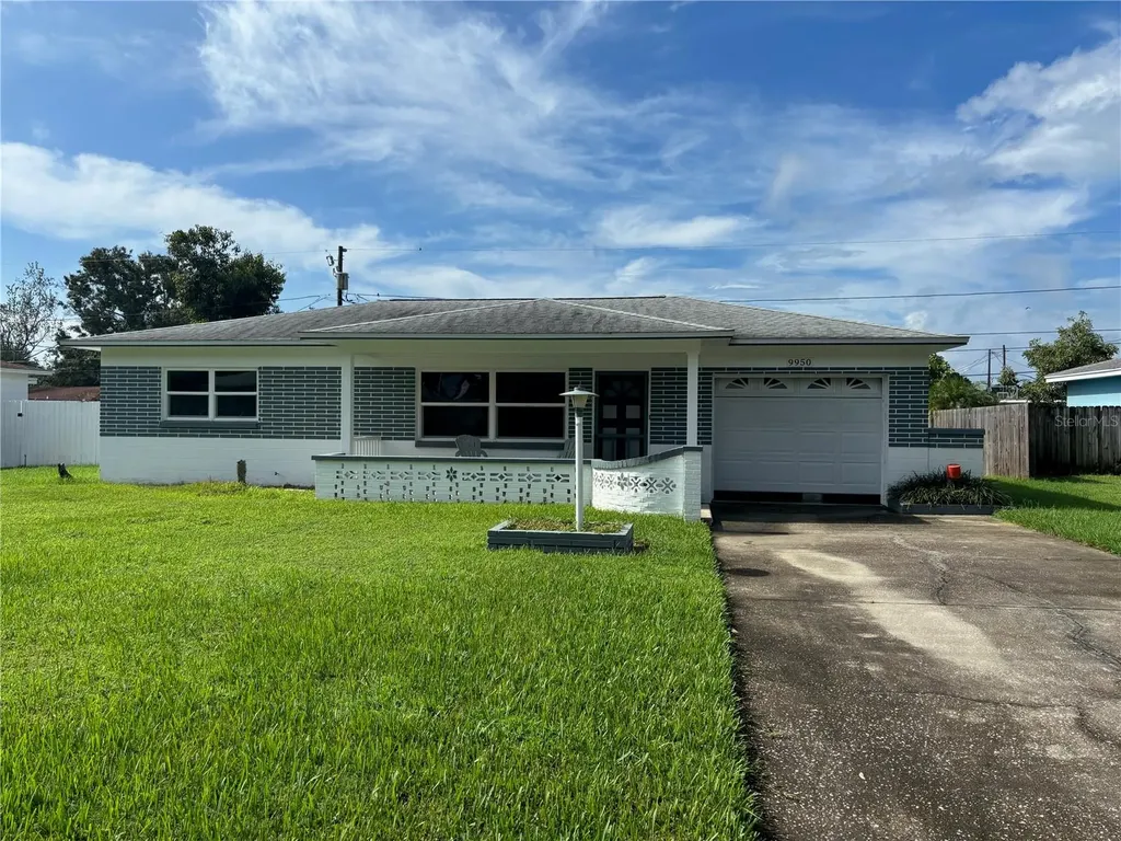 9950 52nd Terrace N St Petersburg FL 33708