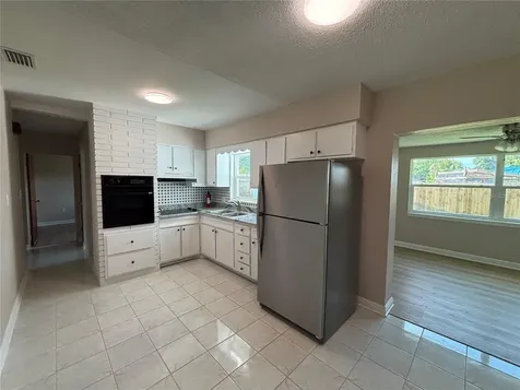 9950 52nd Terrace N St Petersburg FL 33708
