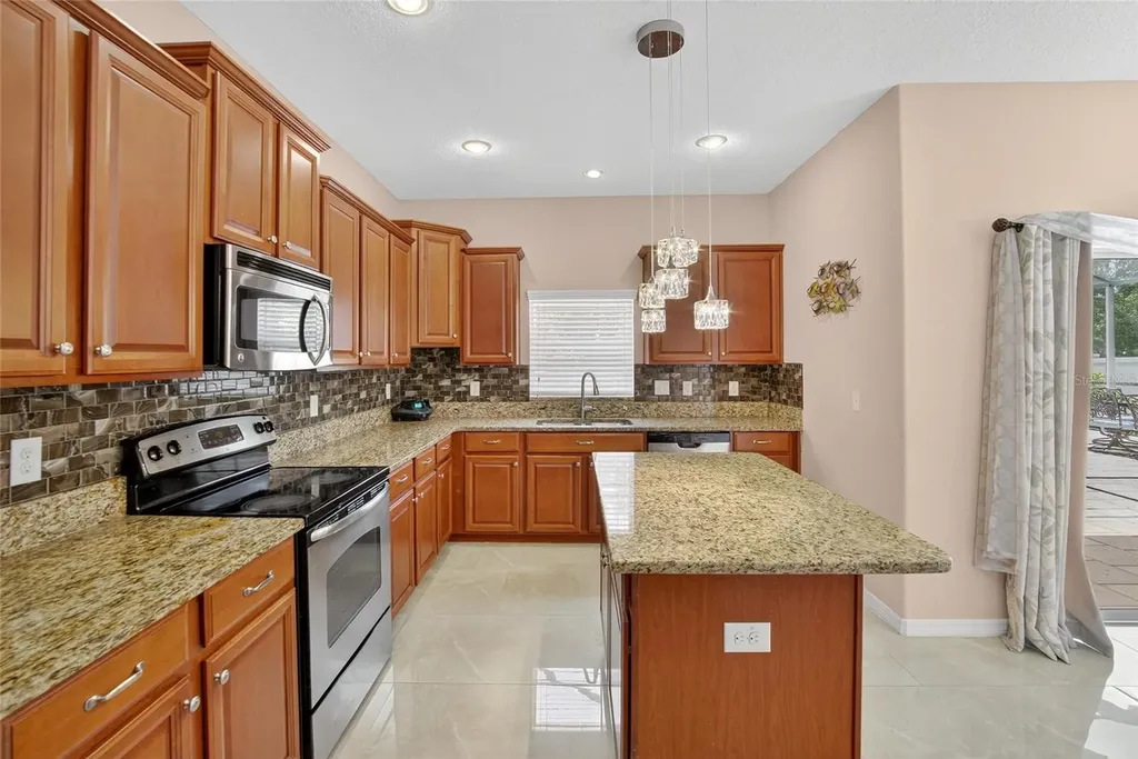 12407 Gilmerton Mist Lane Riverview FL 33579