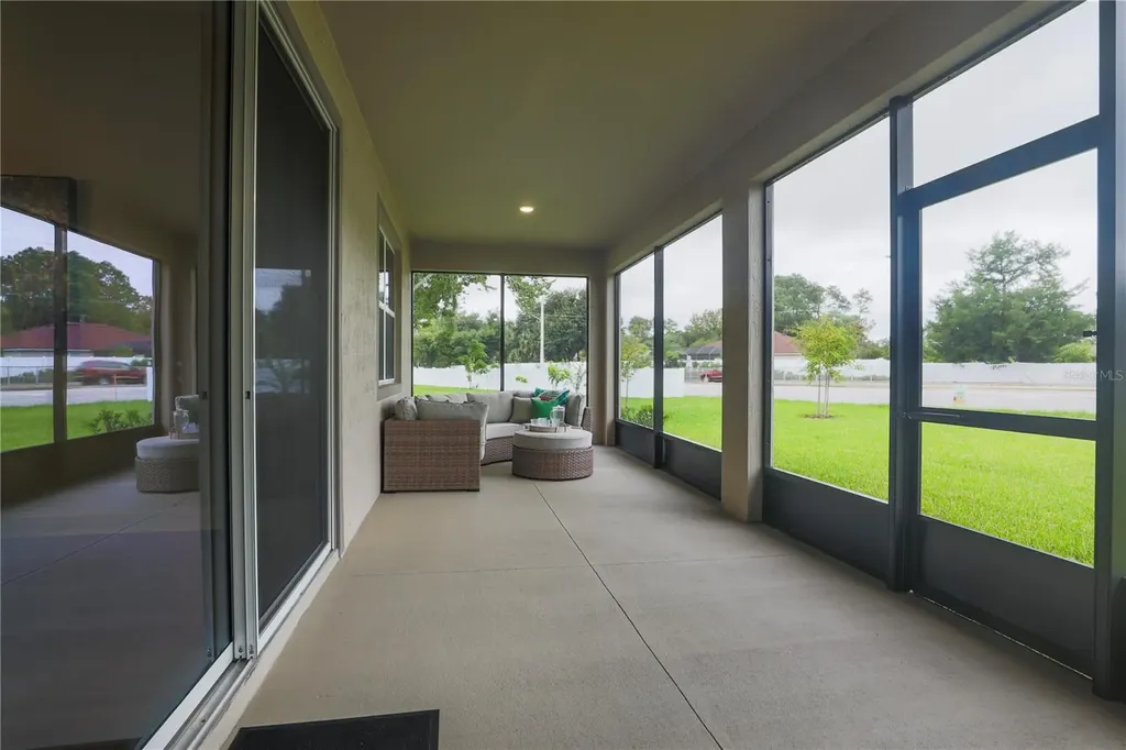 12975 Stillwater Cove Drive Astatula FL 34705