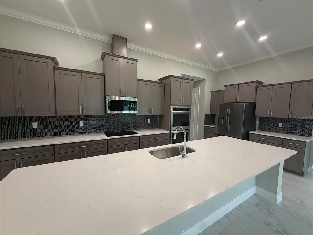 12975 Stillwater Cove Drive Astatula FL 34705