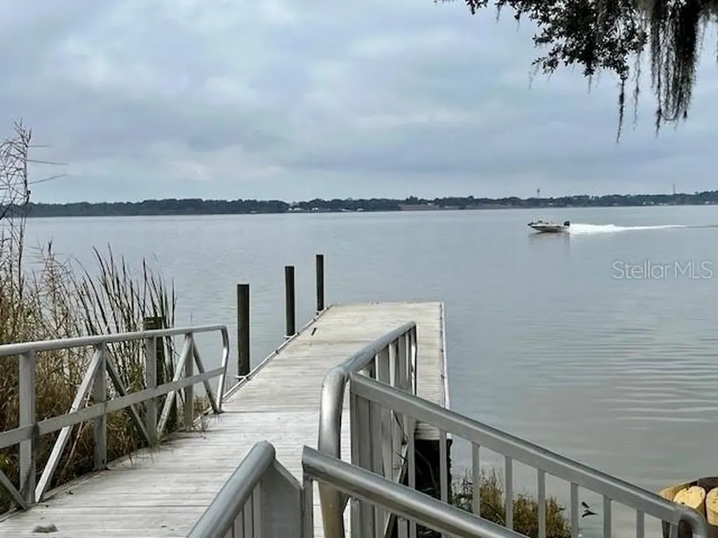 12975 Stillwater Cove Drive Astatula FL 34705