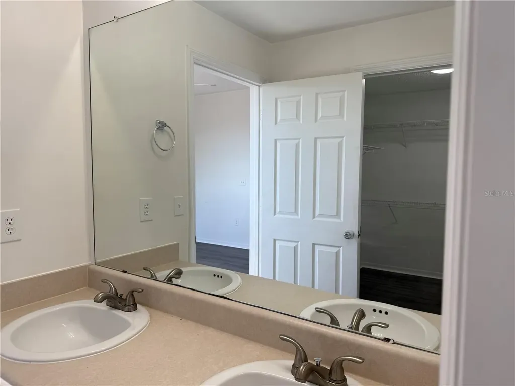 5721 Bentgrass Drive Sarasota FL 34235