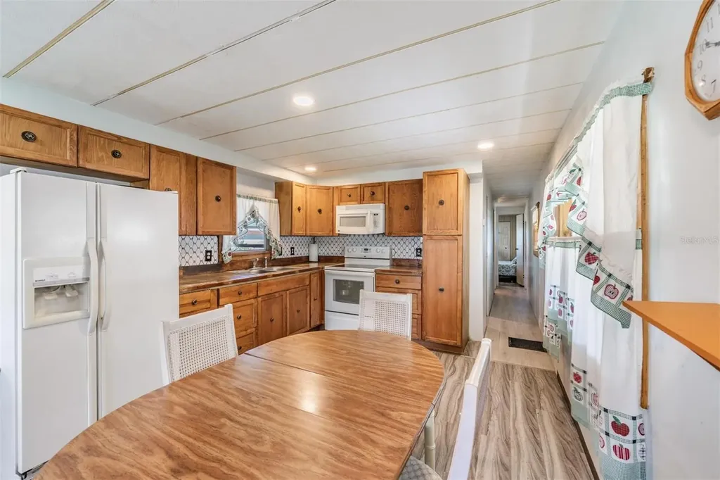39601 Elgin Drive Zephyrhills FL 33542
