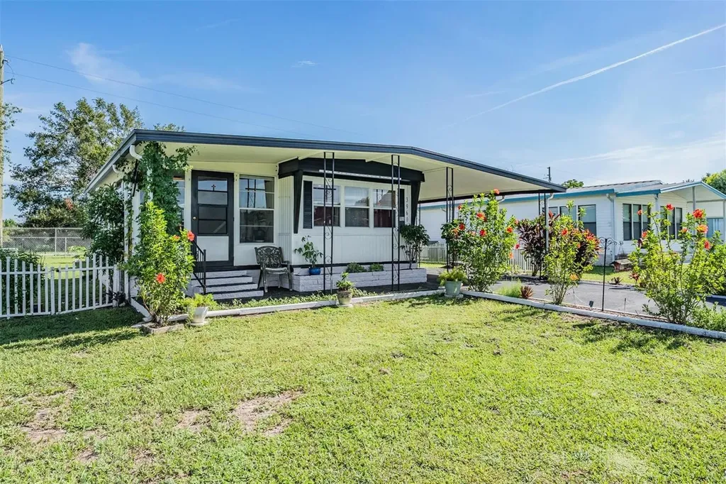 39601 Elgin Drive Zephyrhills FL 33542