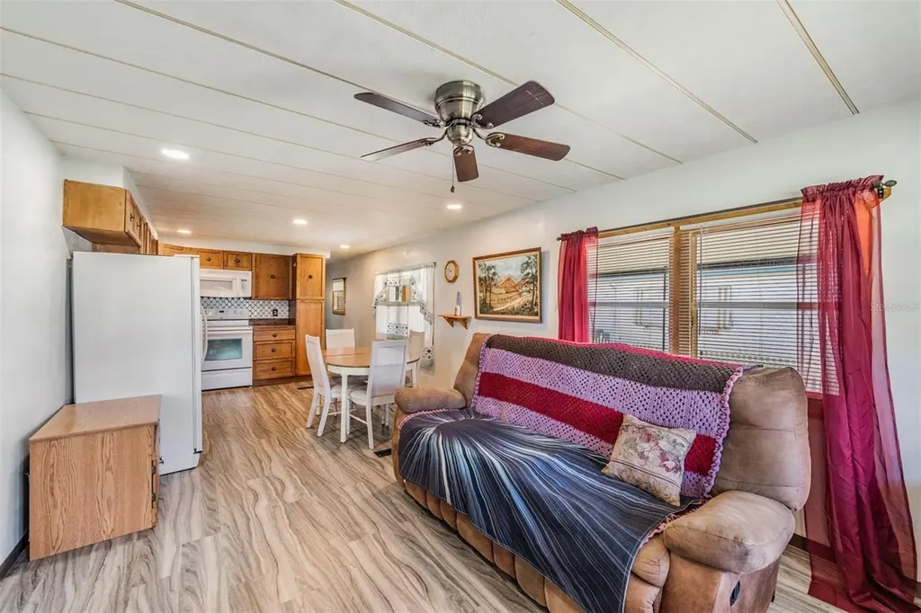 39601 Elgin Drive Zephyrhills FL 33542