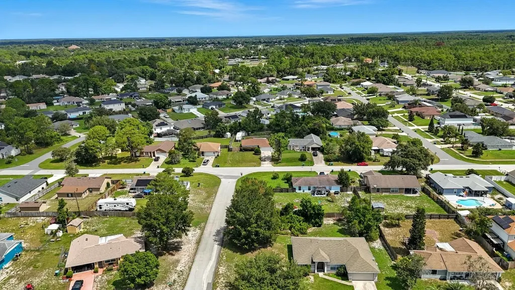 3154 Lynnhaven Street Deltona FL 32738