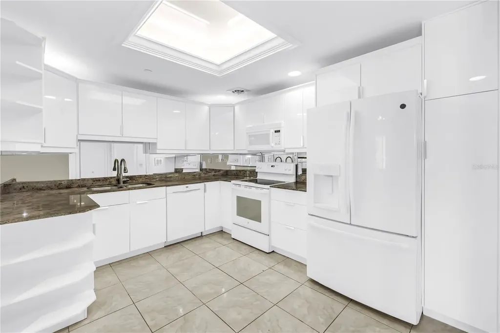 1 Beach Drive SE St Petersburg FL 33701