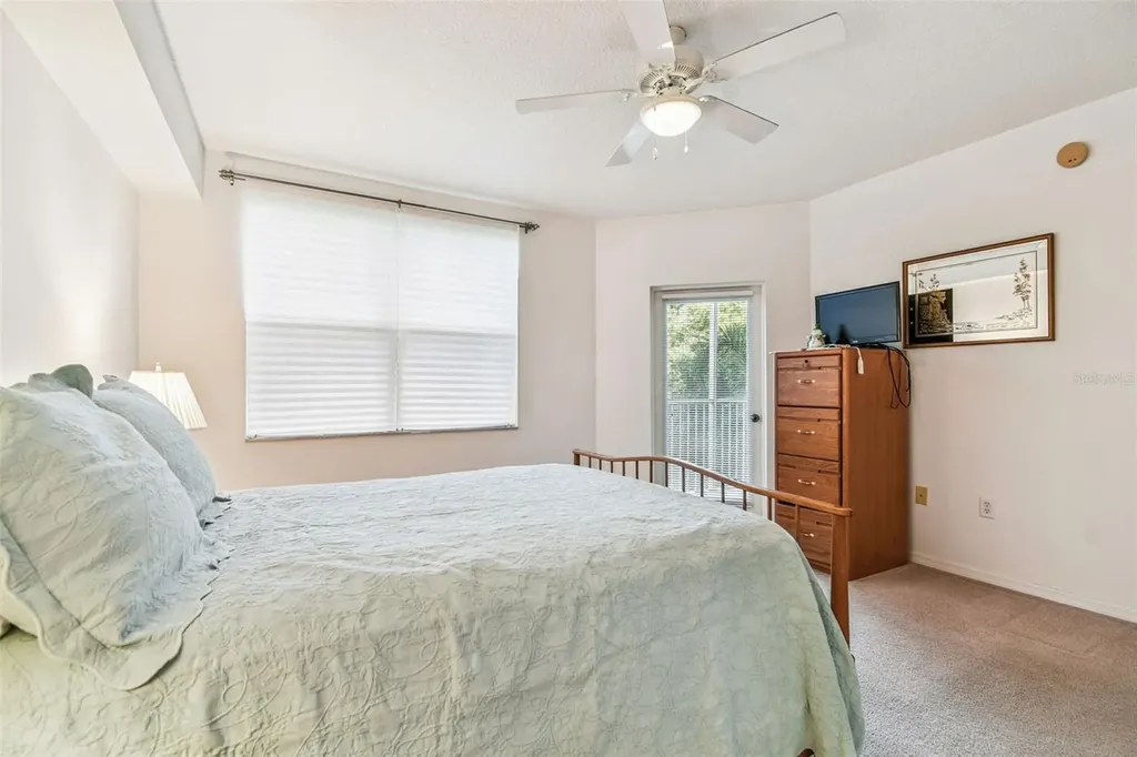 960 Starkey Road Largo FL 33771