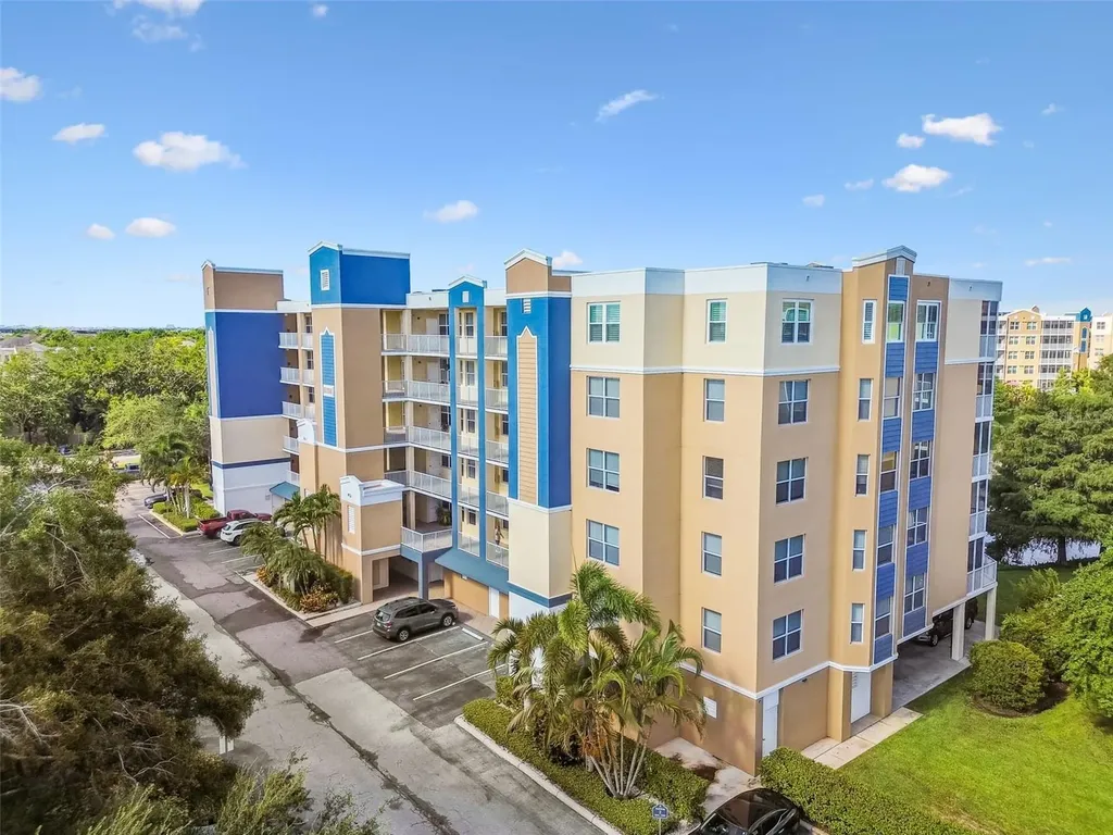 960 Starkey Road Largo FL 33771