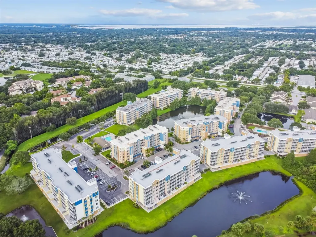 960 Starkey Road Largo FL 33771