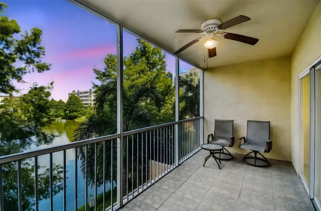 960 Starkey Road Largo FL 33771