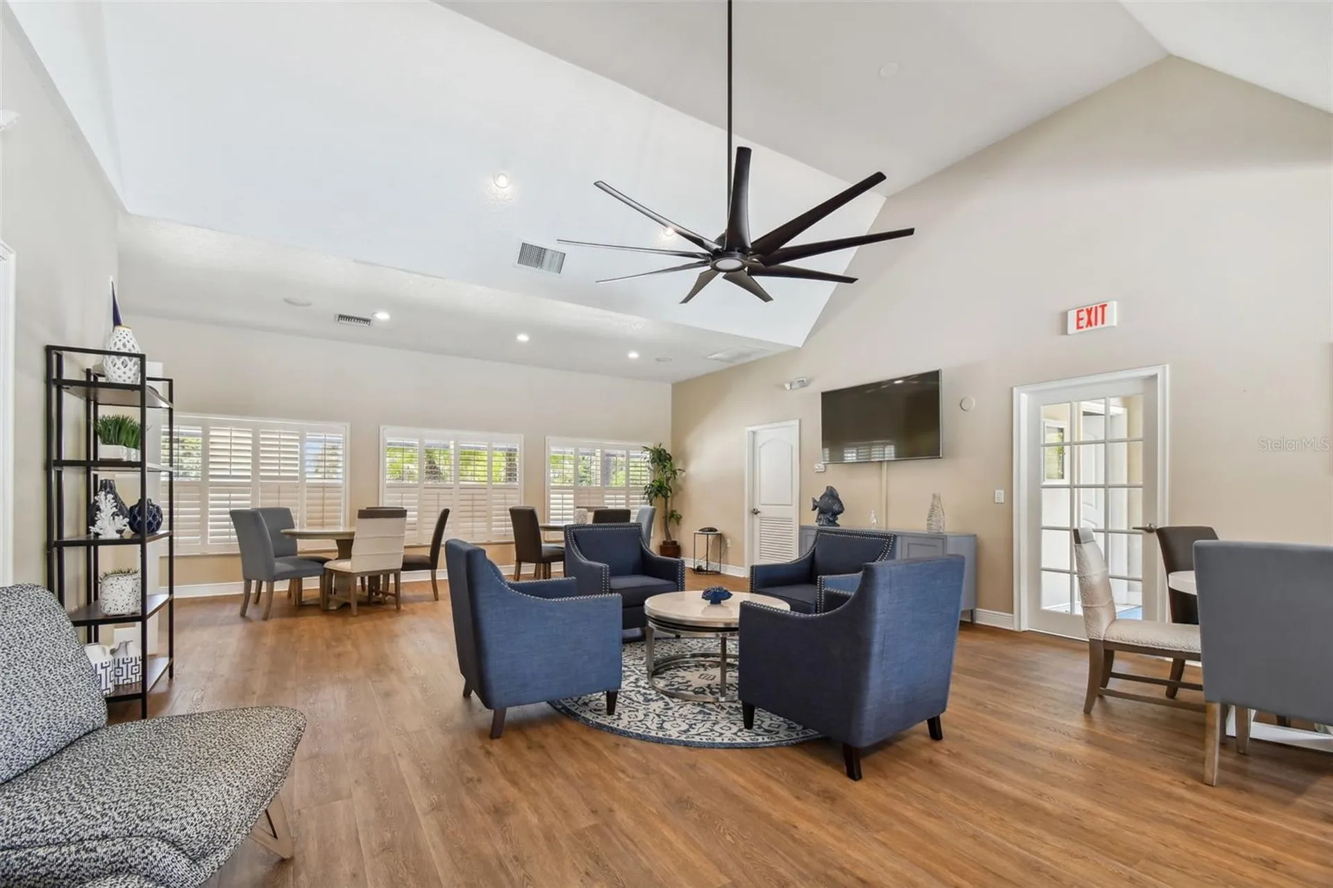 960 Starkey Road Largo FL 33771