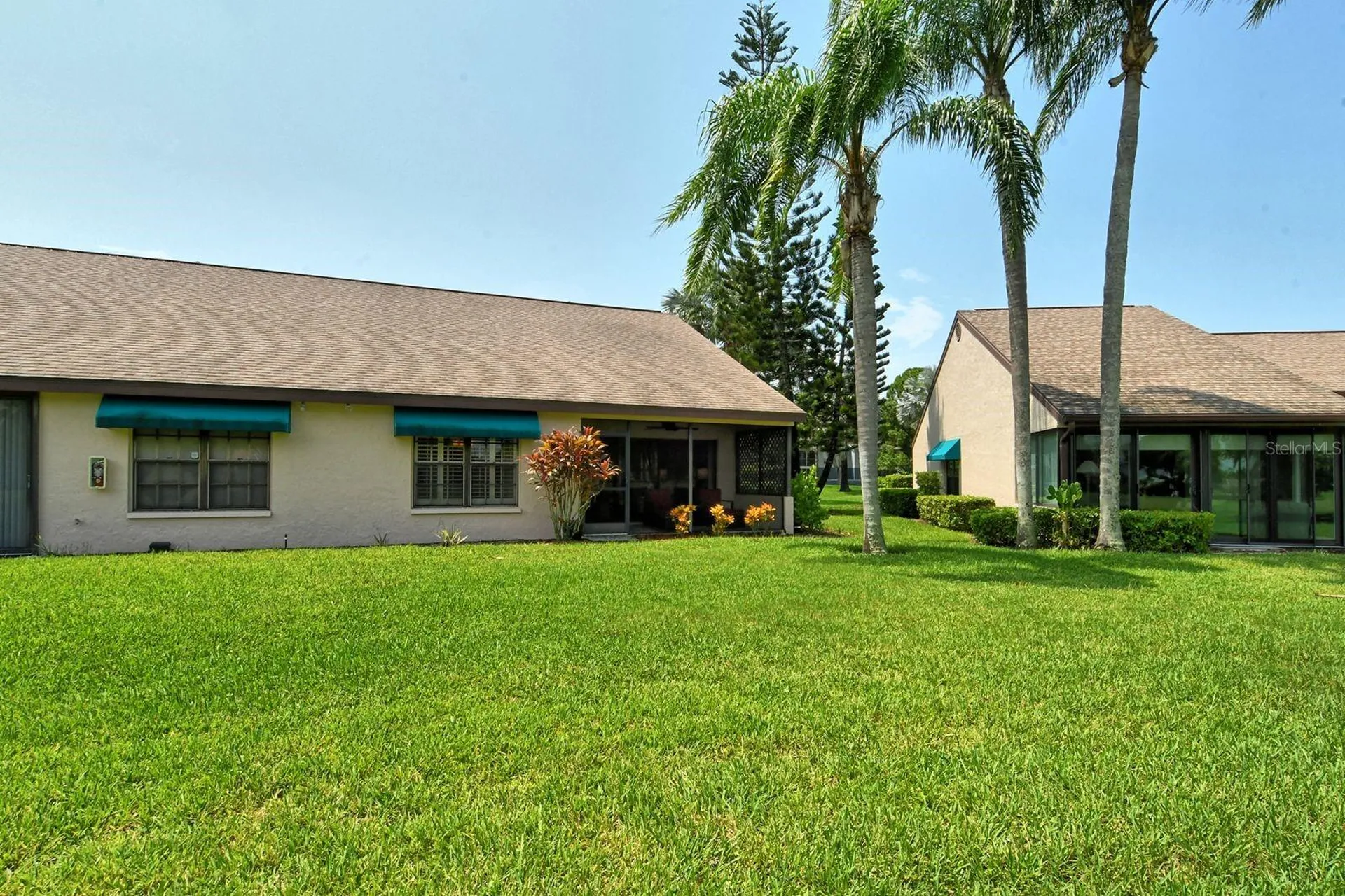 6041 Clubside Drive Sarasota FL 34243