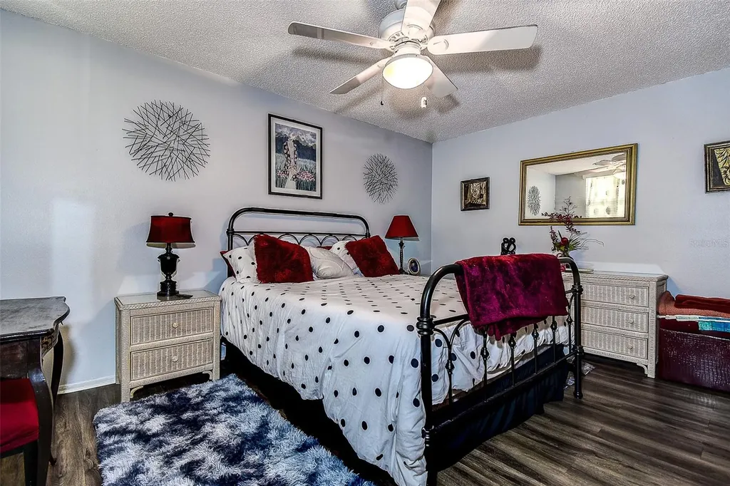 118 Pinehurst Drive Bradenton FL 34210