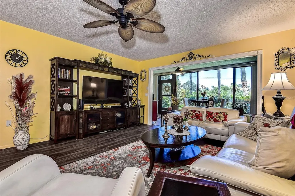 118 Pinehurst Drive Bradenton FL 34210