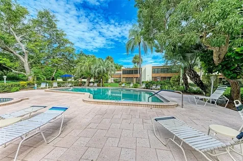 118 Pinehurst Drive Bradenton FL 34210