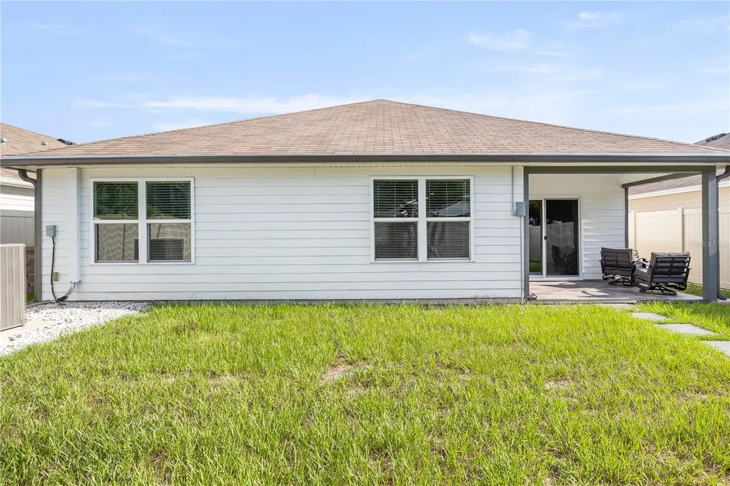 24596 NW 23rd Lane Newberry FL 32669