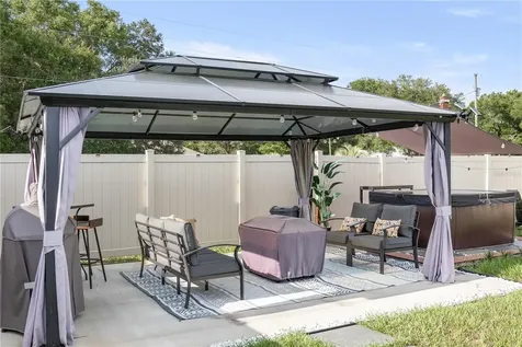 24596 NW 23rd Lane Newberry FL 32669
