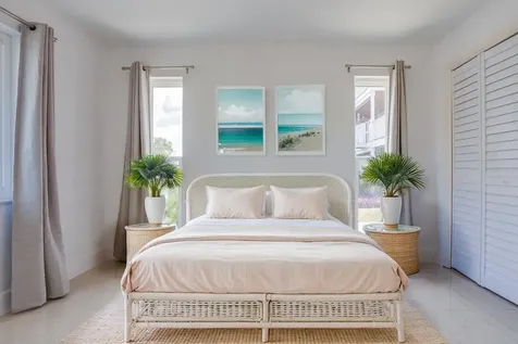 4098 Beach Drive SE St Petersburg FL 33705