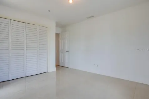 4098 Beach Drive SE St Petersburg FL 33705
