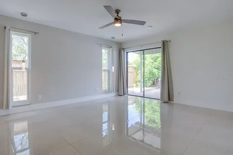 4098 Beach Drive SE St Petersburg FL 33705