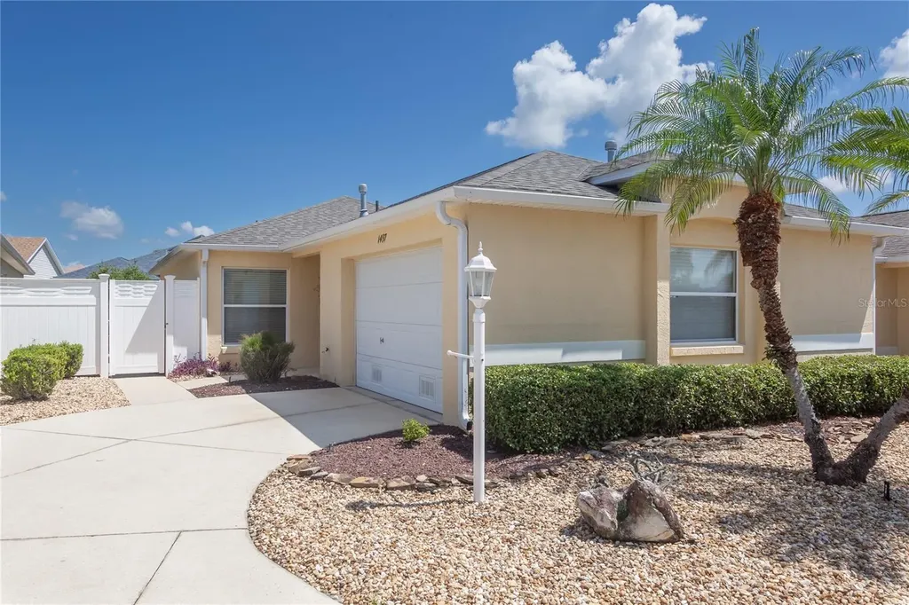 1497 Alexandria Place The Villages FL 32162