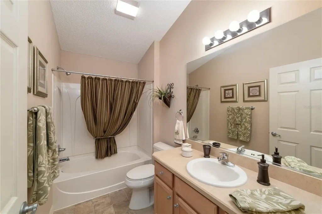 1497 Alexandria Place The Villages FL 32162