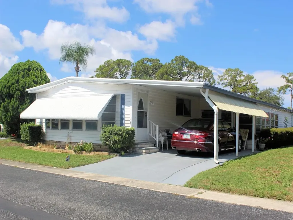 129 Royal Palm Circle Largo FL 33778